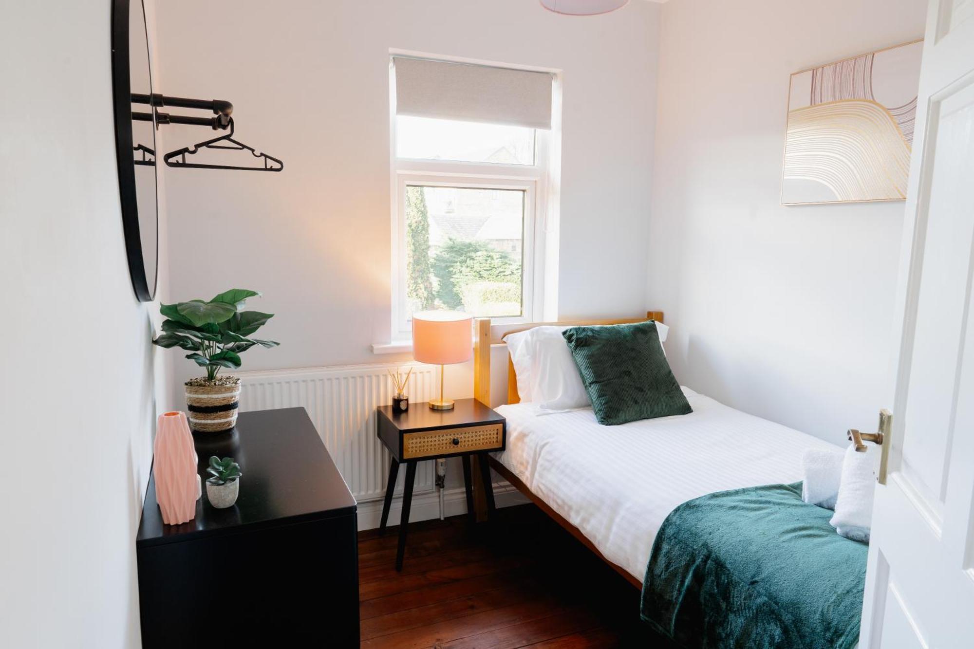 Bowling Terrace By Above Rubies - Stylish, 3 Bedroom, Pet Friendly House In Skipton Εξωτερικό φωτογραφία